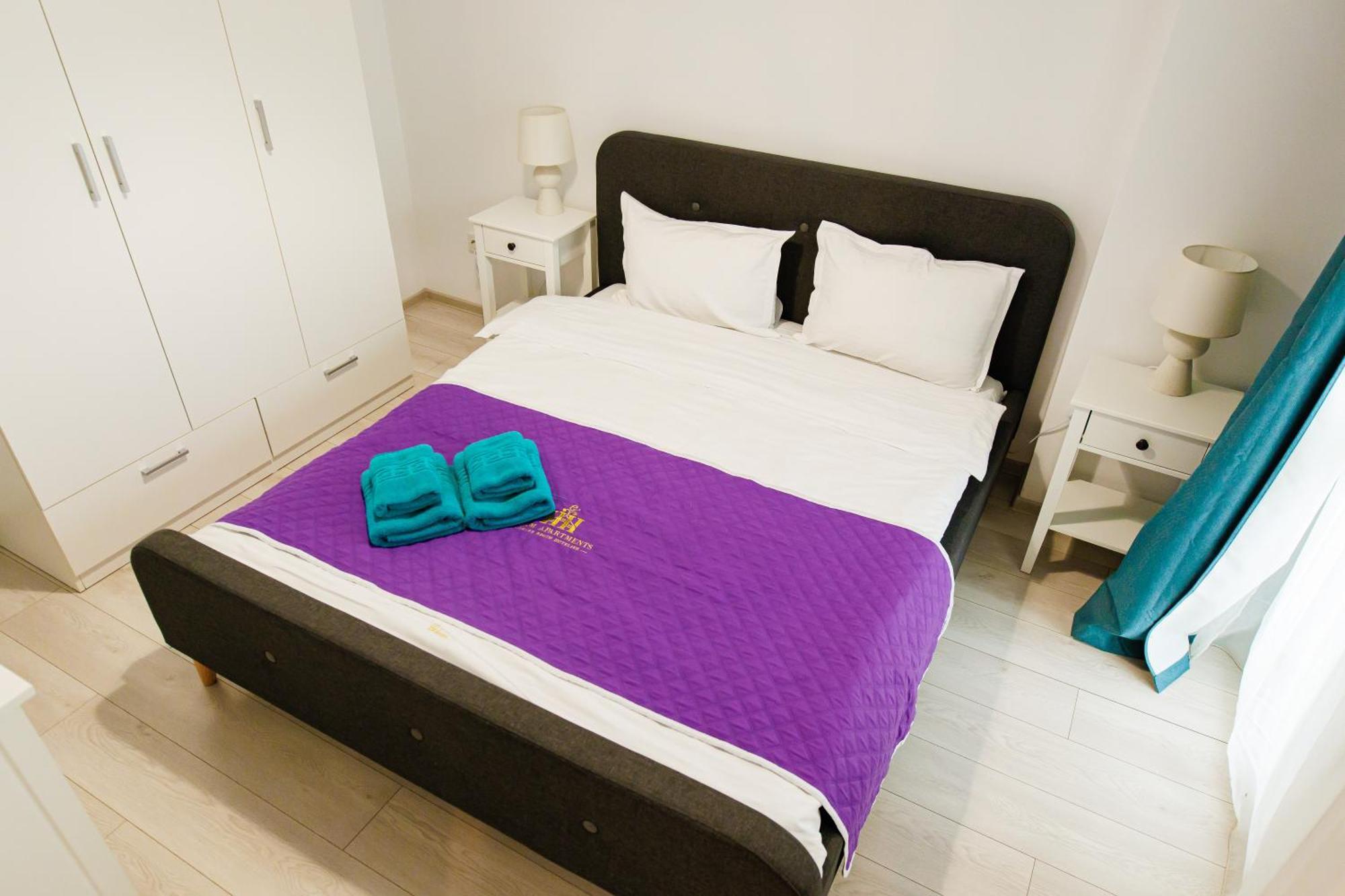 Luxury Glam Apartments Iasi At Lazar Palas Exterior foto