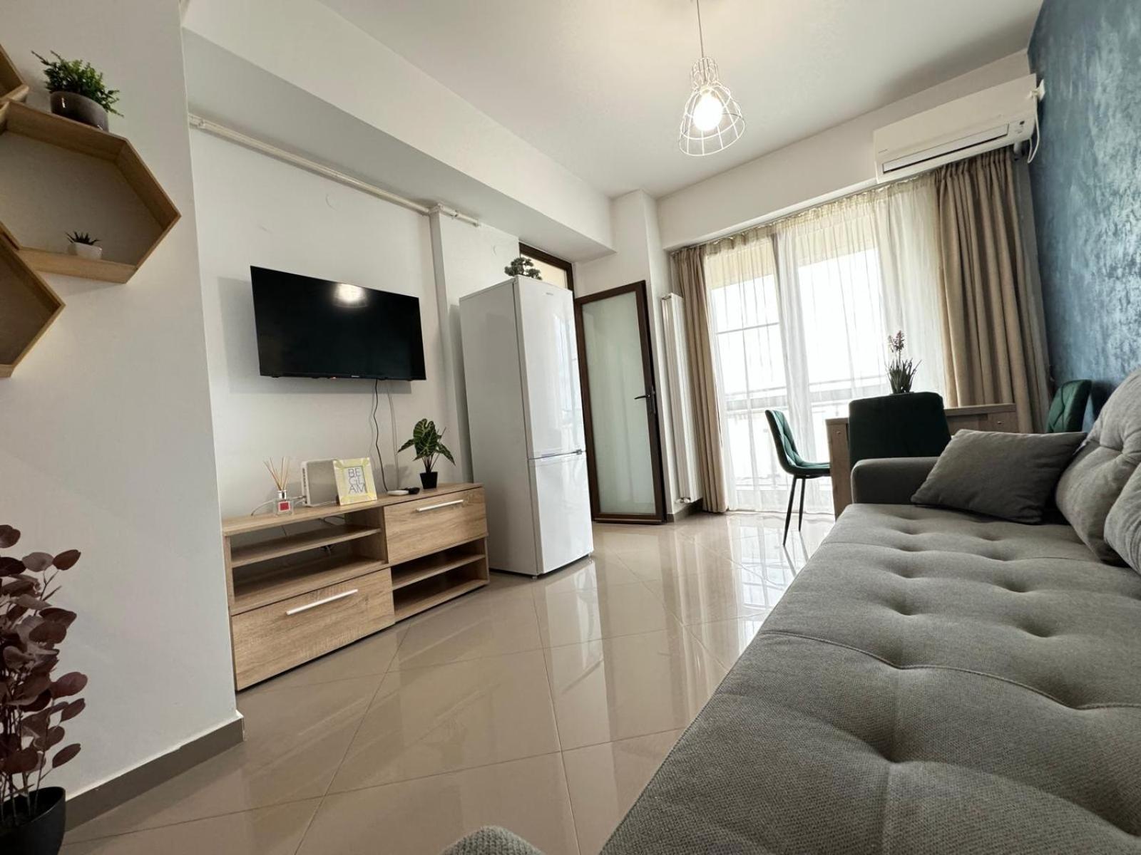 Luxury Glam Apartments Iasi At Lazar Palas Exterior foto